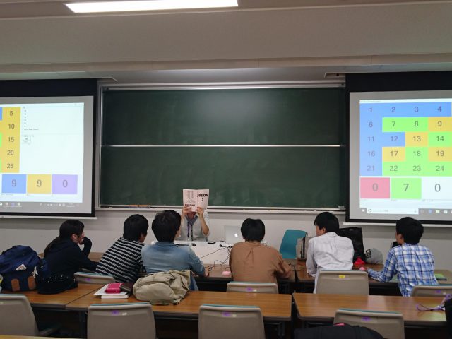 新興の大学クイズ研(3)・藤田保健衛生大学:「早押し機や問題集よりも何よりも、一緒にやってくれる仲間を見つけることが一番大切だと感じました。楽しんでクイズをしている姿を周りにみせていけば、共感してくれる人は必ず出て来ると思います。」 新興の大学クイズ研(3)・藤田保健衛生大学:「早押し機や問題集よりも何よりも、一緒にやってくれる仲間を見つけることが一番大切だと感じました。楽しんでクイズをしている姿を周りにみせていけば、共感してくれる人は必ず出て来ると思います。」
